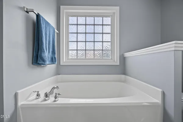 $435,000 | 509 Blue Lake Drive, Mebane, NC 27302