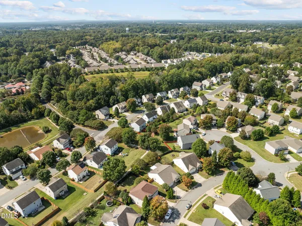 $435,000 | 509 Blue Lake Drive, Mebane, NC 27302