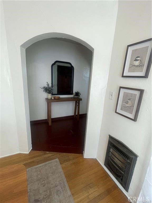 4586 Sunnyside Drive Riverside, CA 92506 - Photo 6 of 36 Arch ways