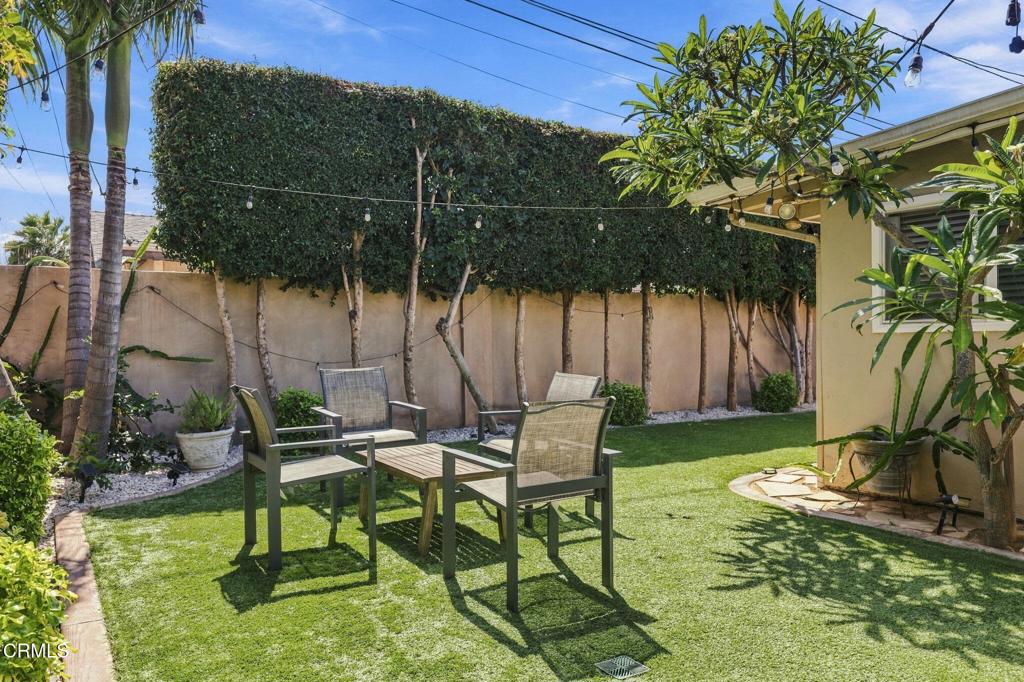 1300 Bluebell Street Oxnard, CA 93036 - Photo 41 of 43 Gallery Image 41