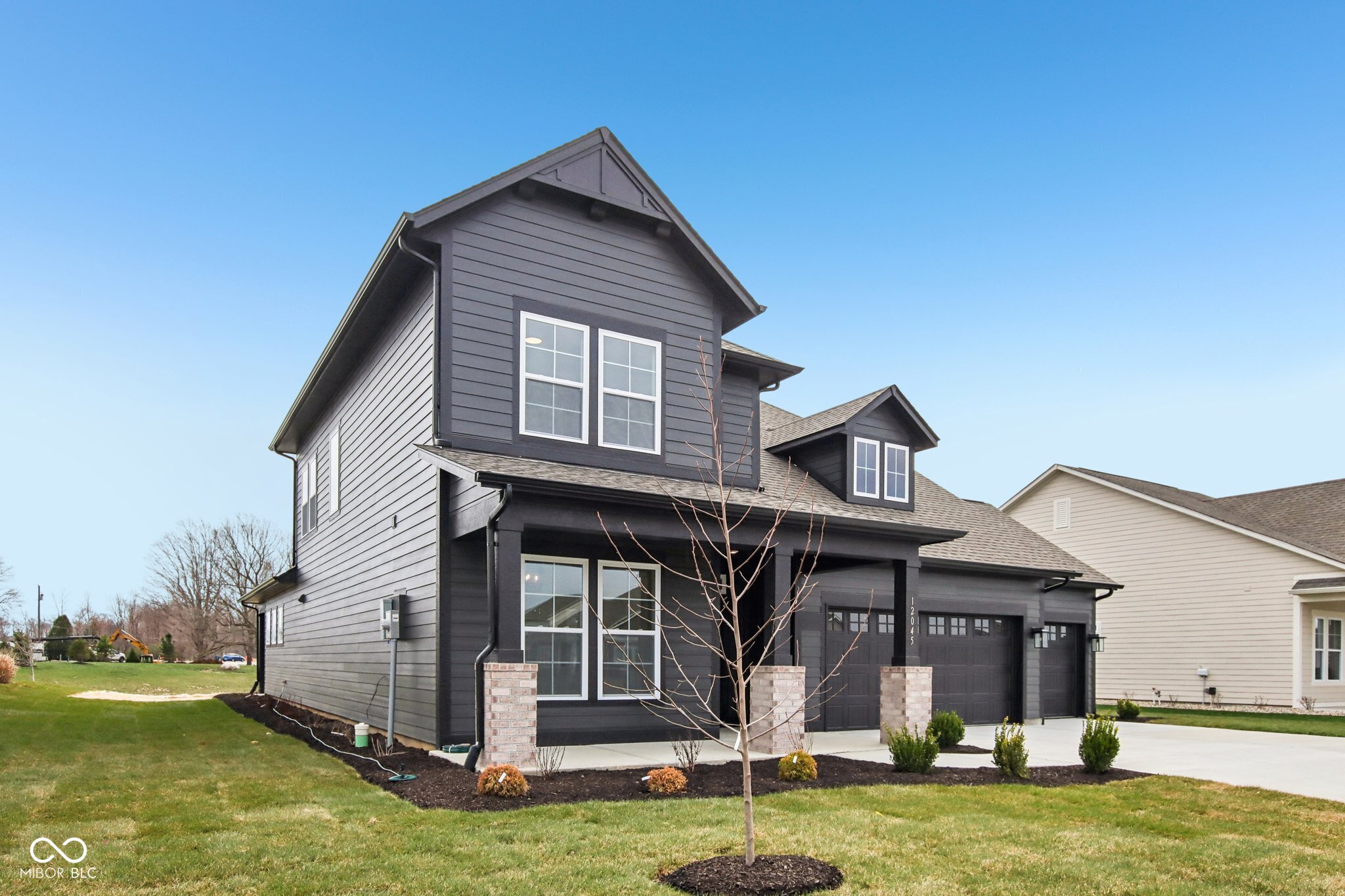 12045 Gray Ghost Way Fishers, IN 46040 - Photo 2 of 27