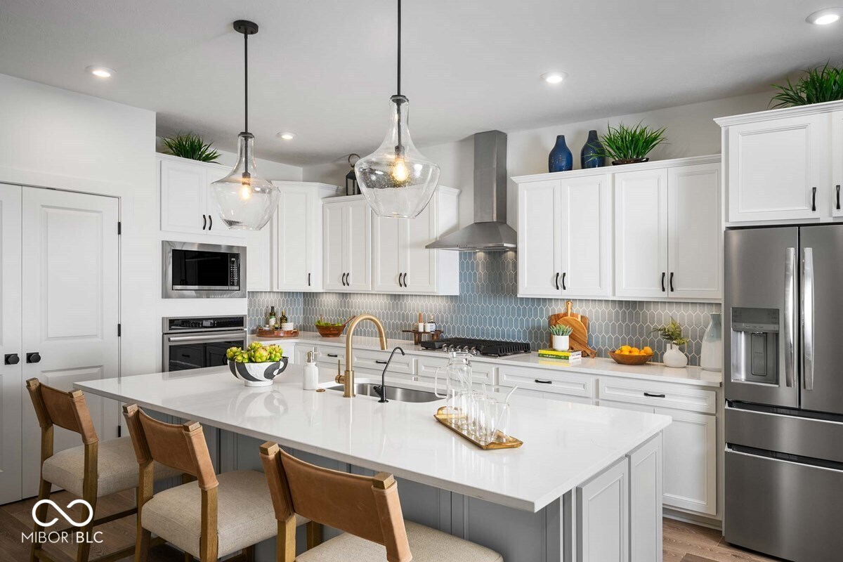 12045 Gray Ghost Way Fishers, IN 46040 - Photo 3 of 26