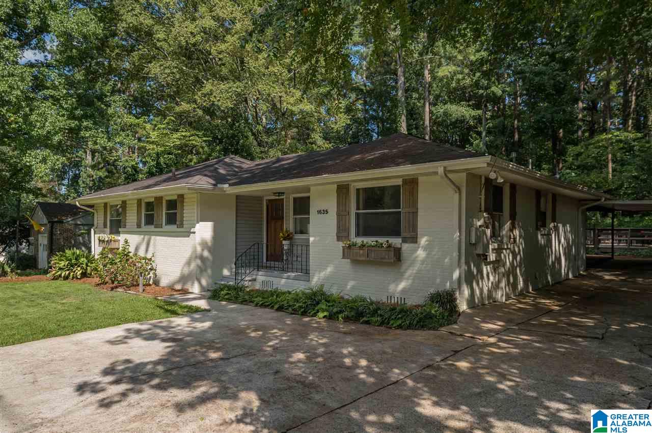1635 Cresthill Road Birmingham, AL 35213 - Photo 2 of 48 Gallery Image 2