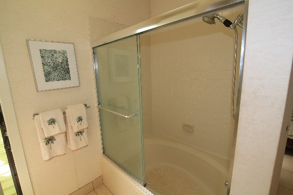 2370 Ho'ohu Road, Unit 411 Koloa, HI 96756 - Photo 7 of 14 Gallery Image 7