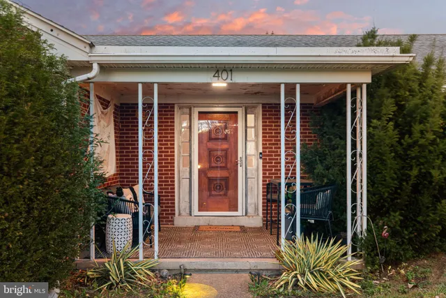 $295,000 | 401 Village Road, Harrisburg, PA 17112