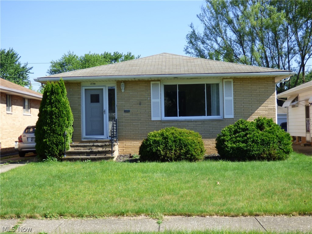13709 Carpenter Road Garfield Heights, OH 44125 - Photo 1 of 22 All Brick Ranch on a beautiful street!