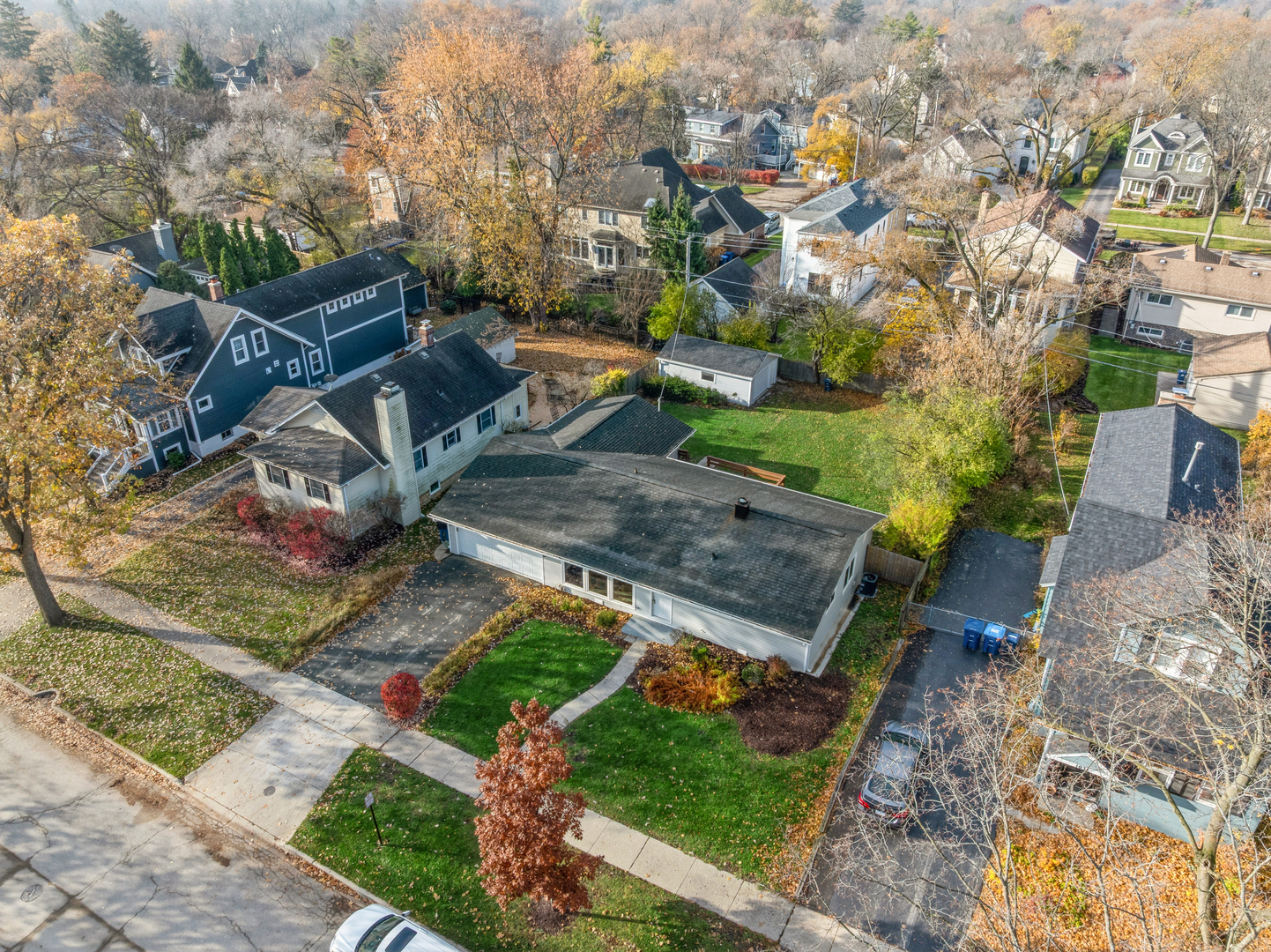 1030 Chestnut Street Deerfield, IL 60015 - Photo 2 of 11 an aerial view of multiple houses with yard