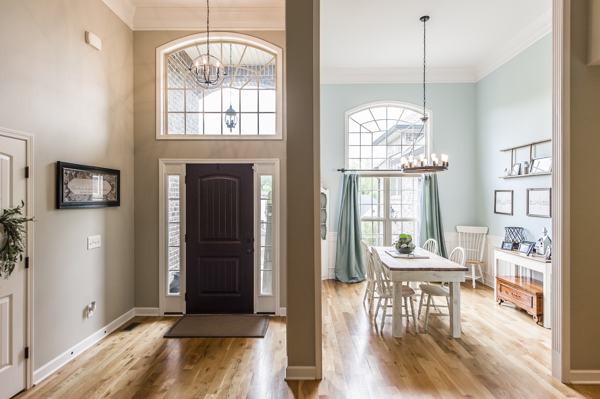 1145 Kimberly Drive Goodlettsville, TN 37072 - Photo 16 of 70 a view of a livingroom with furniture window and wooden floor