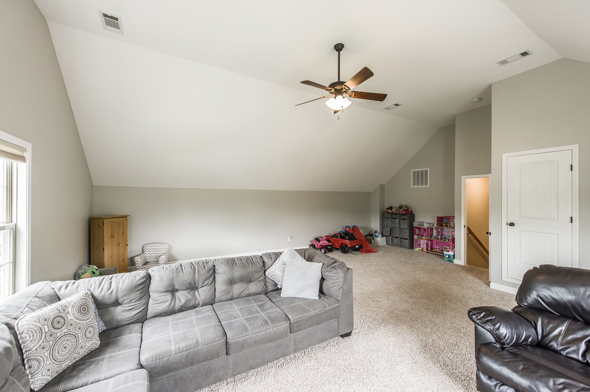 1145 Kimberly Drive Goodlettsville, TN 37072 - Photo 57 of 70 a living room with furniture and a couch