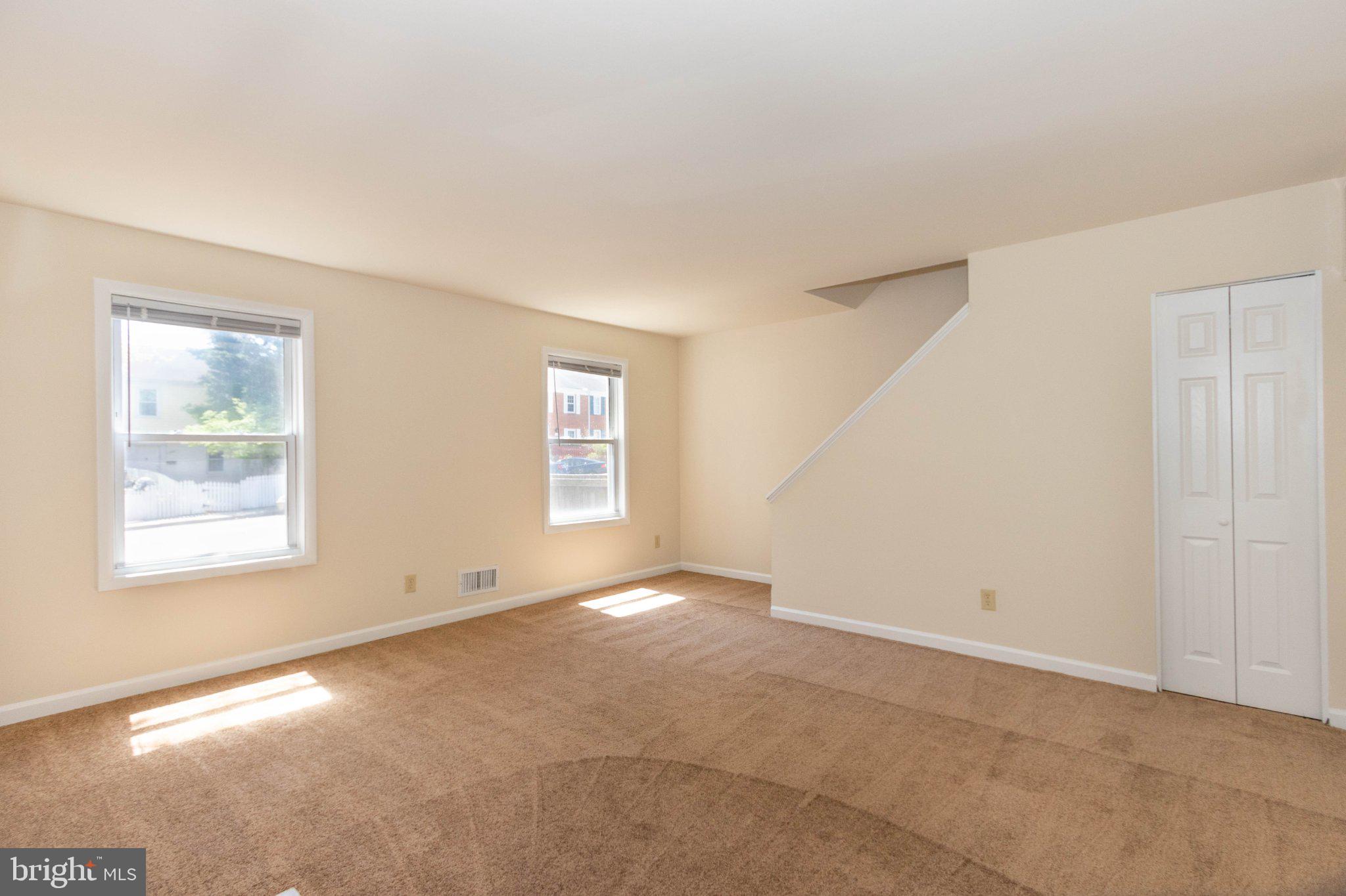 9206 Hood Road Manassas, VA 20110 - Photo 8 of 23 Pre-tenant photos. Current condition varies.