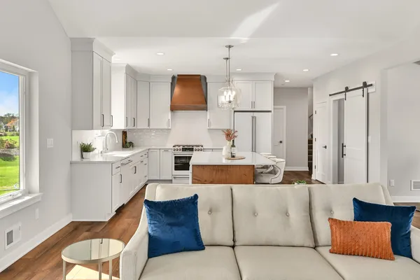 $1,050,000 | N66W34839 Baltic Pass, Oconomowoc, WI 53066