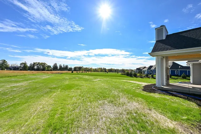 $1,095,000 | N66W34839 Baltic Pass, Oconomowoc, WI 53066