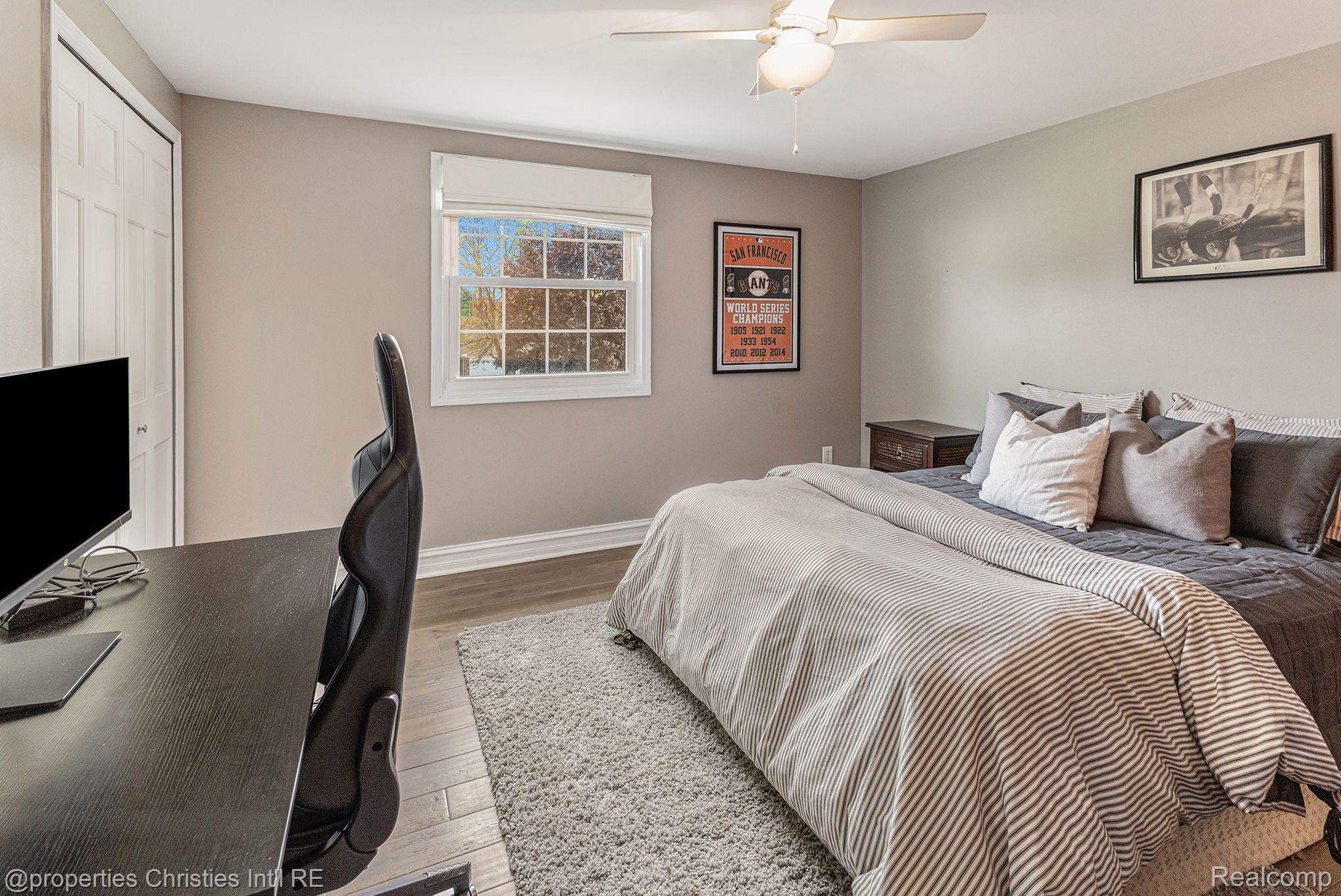 2444 Lassiter Drive Rochester, MI 48309 - Photo 19 of 28 Bedroom 4