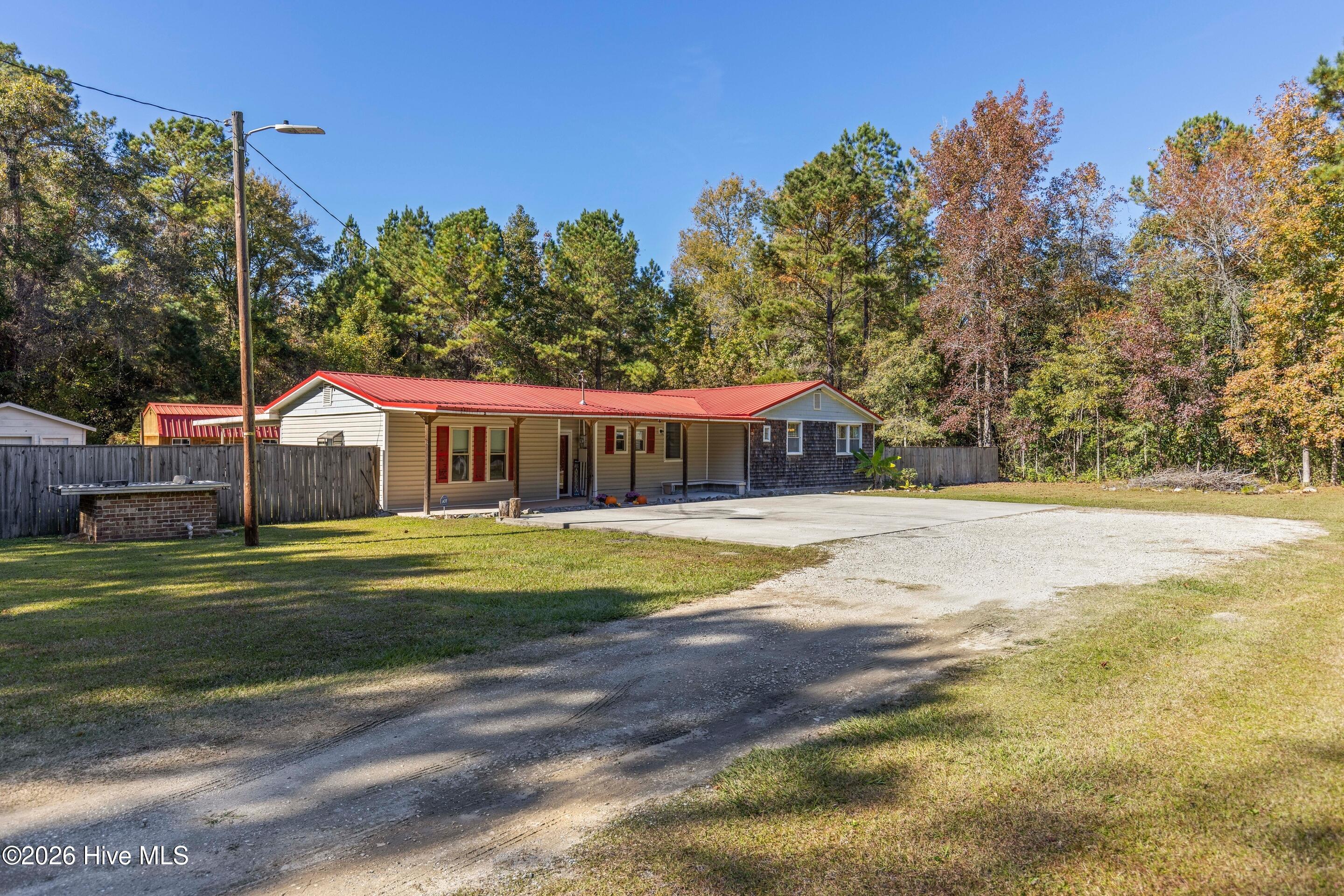 2499 Maco Road Northeast Leland, NC 28451 - Photo 7 of 58