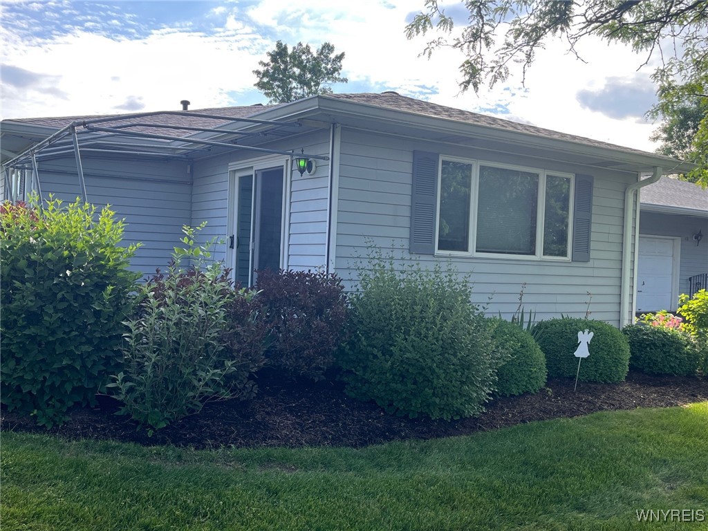 5861 Goodrich Road, Unit 6D Clarence, NY 14032 - Photo 33 of 35