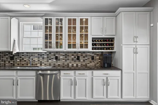 $980,000 | 43200 Lighthouse Place, Chantilly, VA 20152