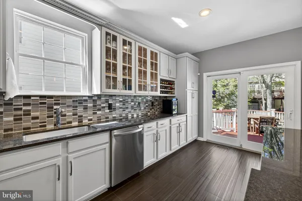 $980,000 | 43200 Lighthouse Place, Chantilly, VA 20152