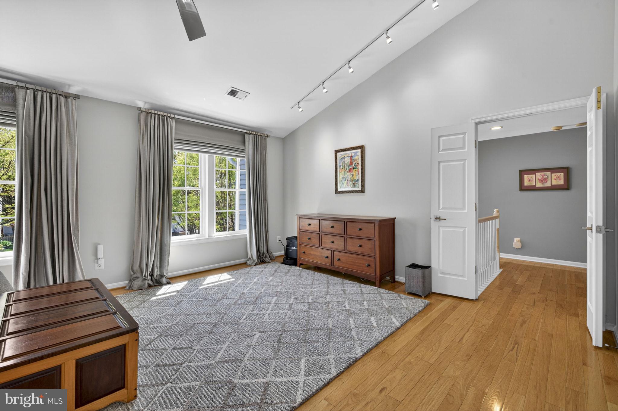 43200 Lighthouse Place Chantilly, VA 20152 - Photo 23 of 47 a bedroom with furniture and window