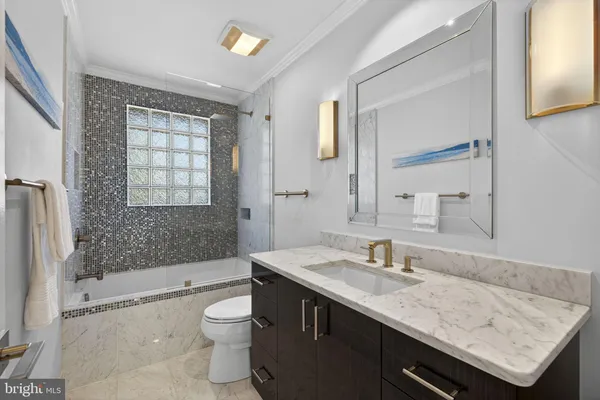 $980,000 | 43200 Lighthouse Place, Chantilly, VA 20152