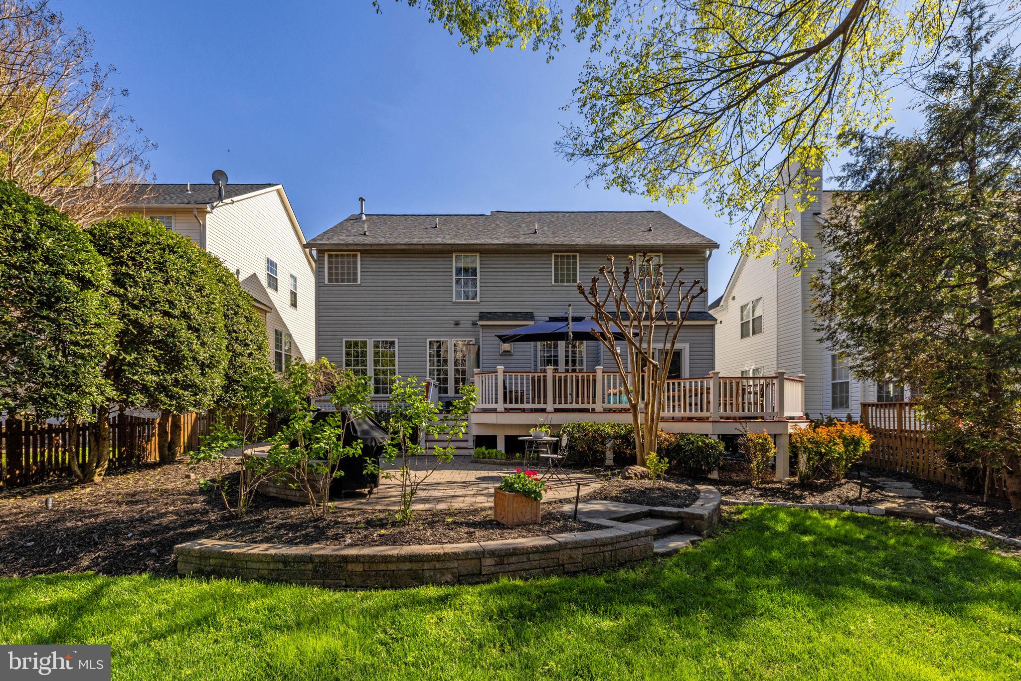 43200 Lighthouse Place Chantilly, VA 20152 - Photo 43 of 47 a front view of a house with a yard