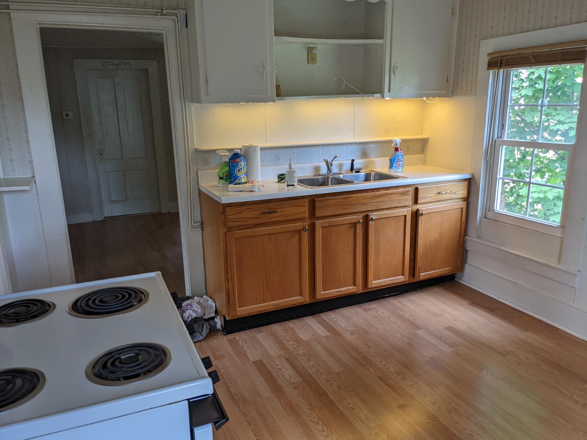 126 Maple Street Rutland, VT 05701 - Photo 8 of 14 Gallery Image 8