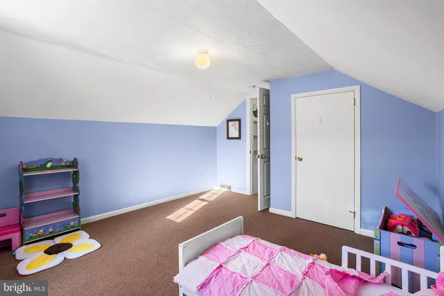 $279,900 | 2114 Farmington Avenue, Boyertown, PA 19512