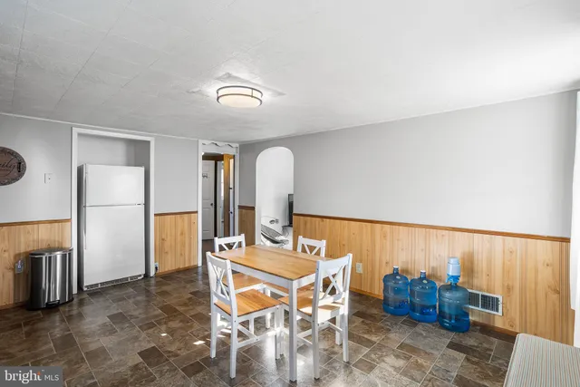 $279,900 | 2114 Farmington Avenue, Boyertown, PA 19512