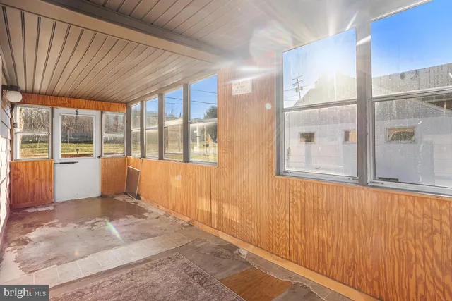 $279,900 | 2114 Farmington Avenue, Boyertown, PA 19512