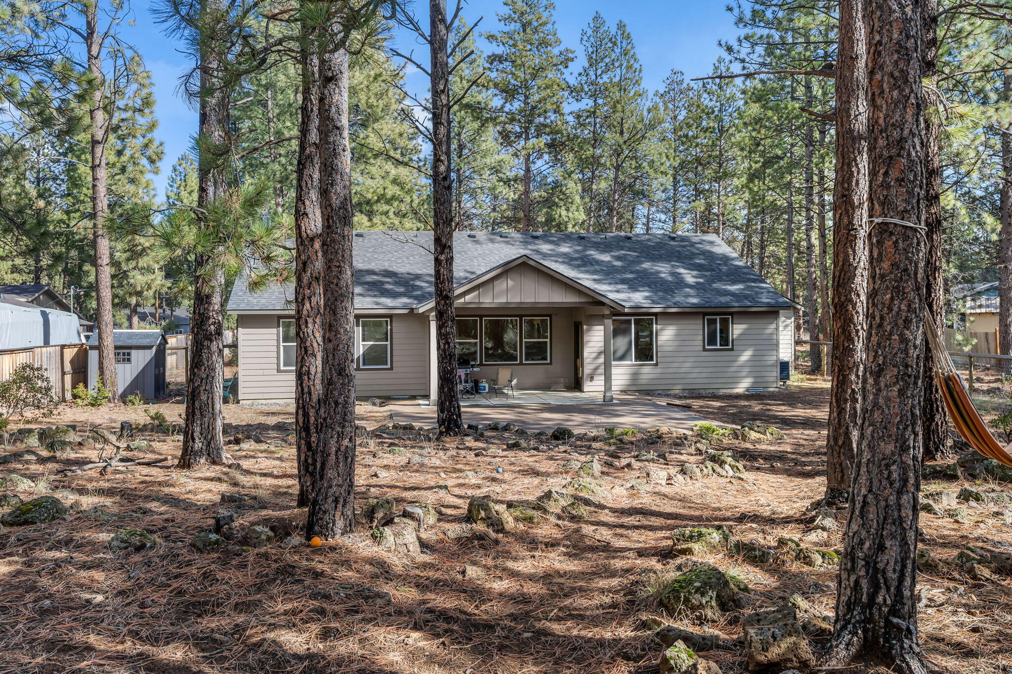 60055 Turquoise Road Bend, OR 97702 - Photo 24 of 41 2026_02_25_60055_turquoise_road-40