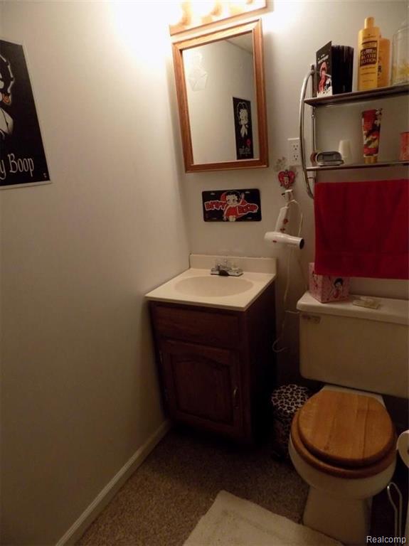 17725 Rudgate Street Southgate, MI 48195 - Photo 12 of 20