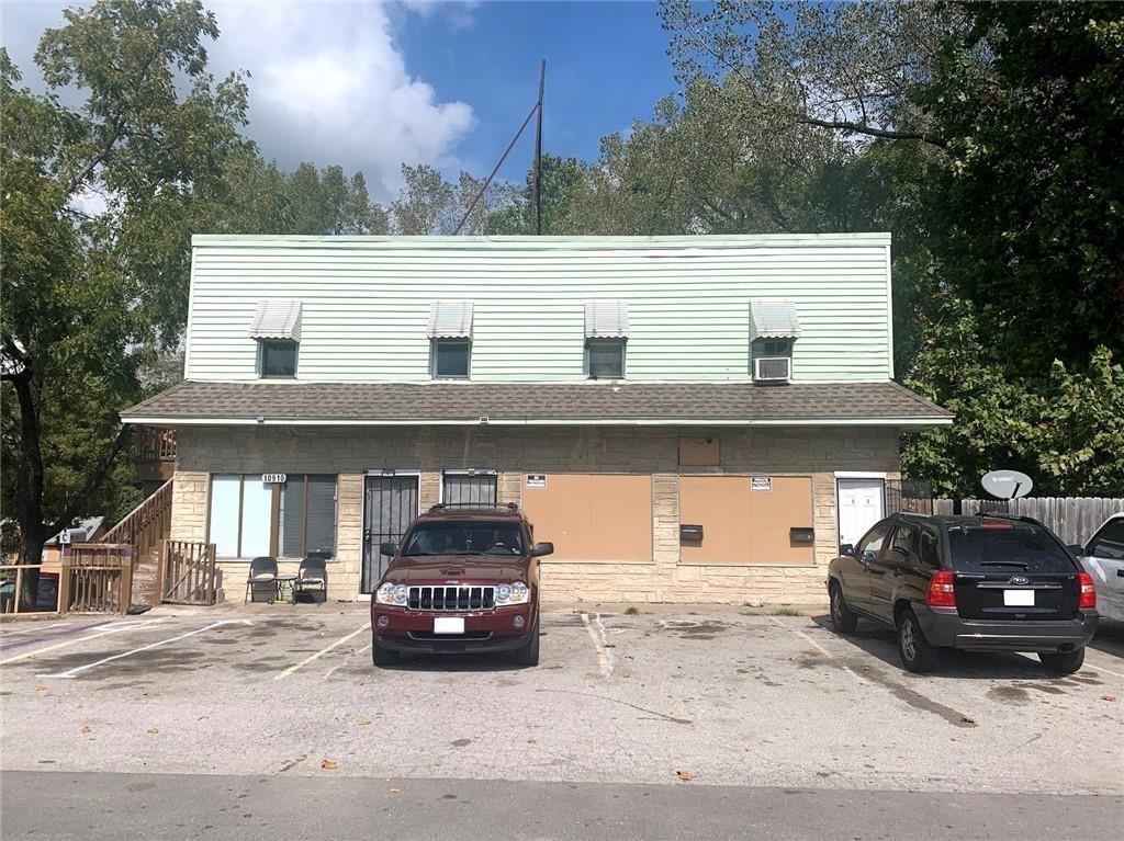 10906 East Truman Road Independence, MO 64053 - Photo 1 of 95