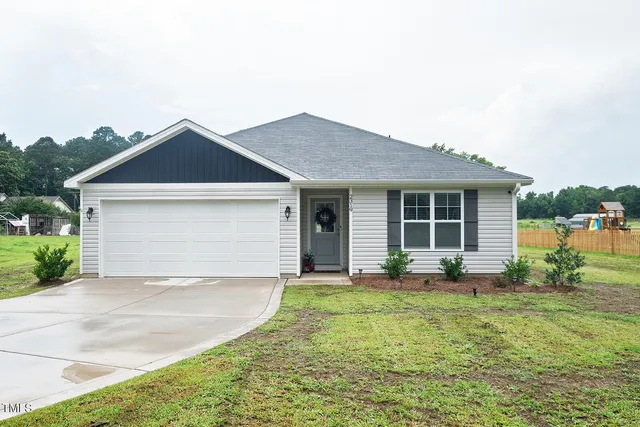 $275,000 | 2319 Minnie Hall Road, Autryville, NC 28318