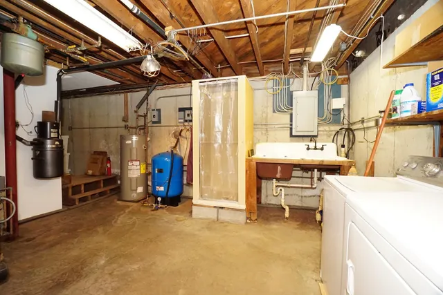 $465,000 | 185 Larkin Hill Road, Bennington, NH 03442