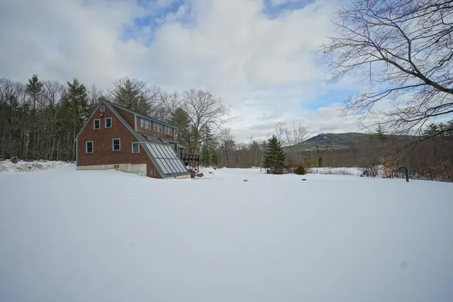 $465,000 | 185 Larkin Hill Road, Bennington, NH 03442