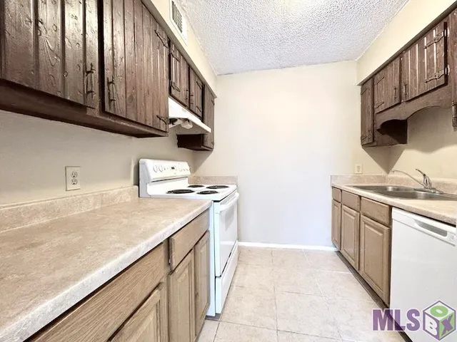 $800 | 3030 Congress Boulevard, Unit 134, Baton Rouge, LA 70808