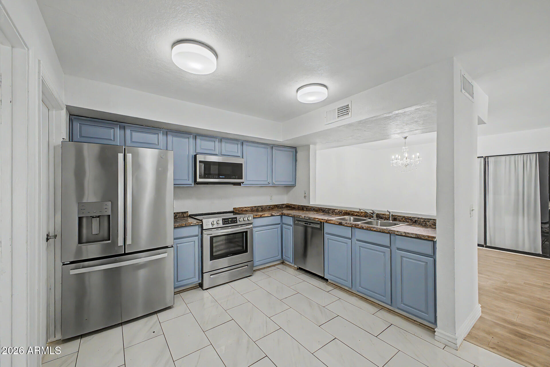 3732 West Wagoner Road Glendale, AZ 85308 - Photo 12 of 41 15 - Wagoner