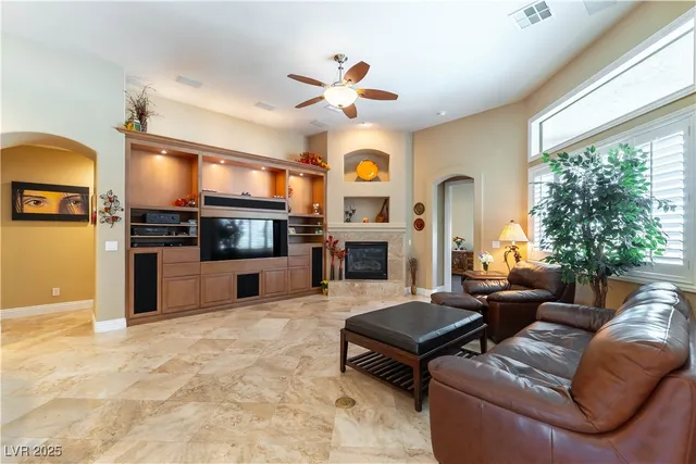 $1,225,000 | 1119 Pinto Horse Avenue, Henderson, NV 89052