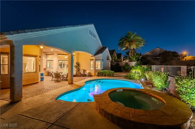 $1,225,000 | 1119 Pinto Horse Avenue, Henderson, NV 89052