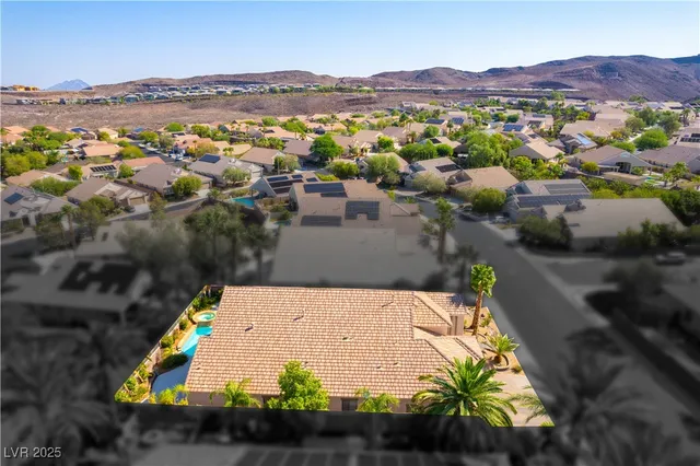 $1,225,000 | 1119 Pinto Horse Avenue, Henderson, NV 89052