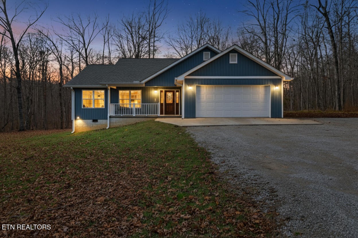 116 Firefly Court Jamestown, TN 38556 - Photo 1 of 28