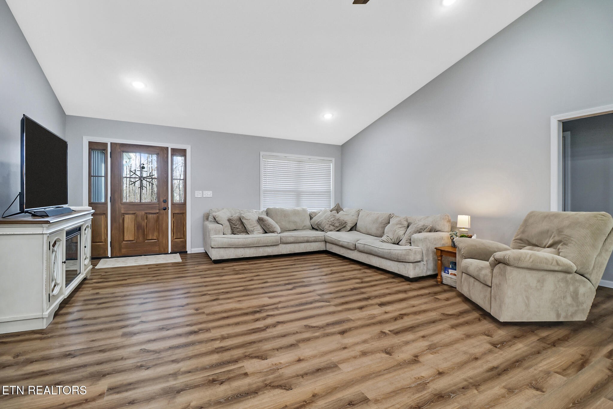 116 Firefly Court Jamestown, TN 38556 - Photo 7 of 28