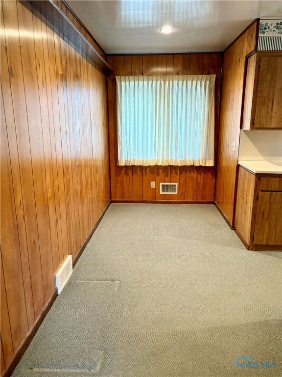 5536 Corduroy Road Oregon, OH 43616 - Photo 11 of 50 Dining area