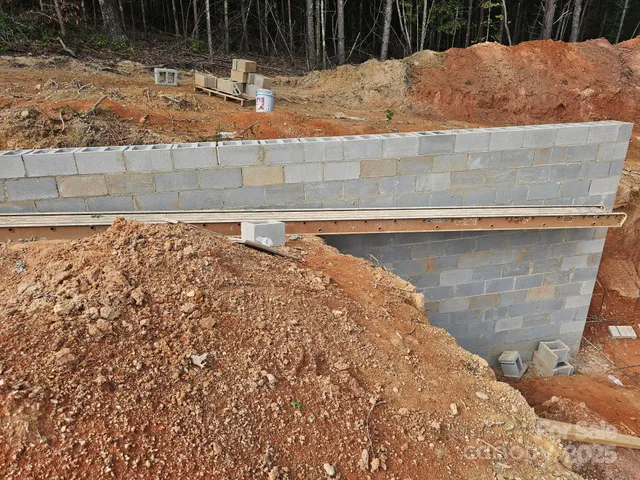 $875,000 | 2070 Shannon Drive, Unit 76, Morganton, NC 28655