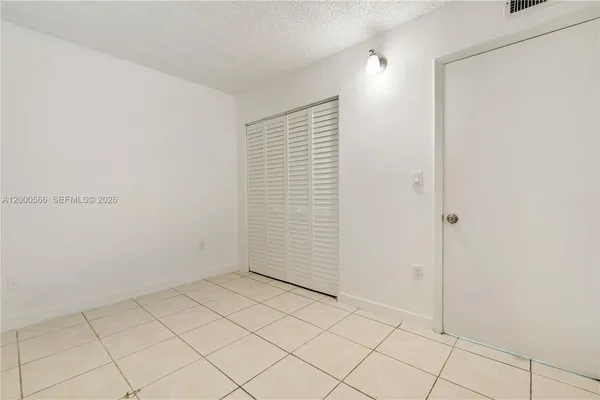 $2,450 | 8520 Southwest 133rd Avenue Road, Unit 323, Miami, FL 33183