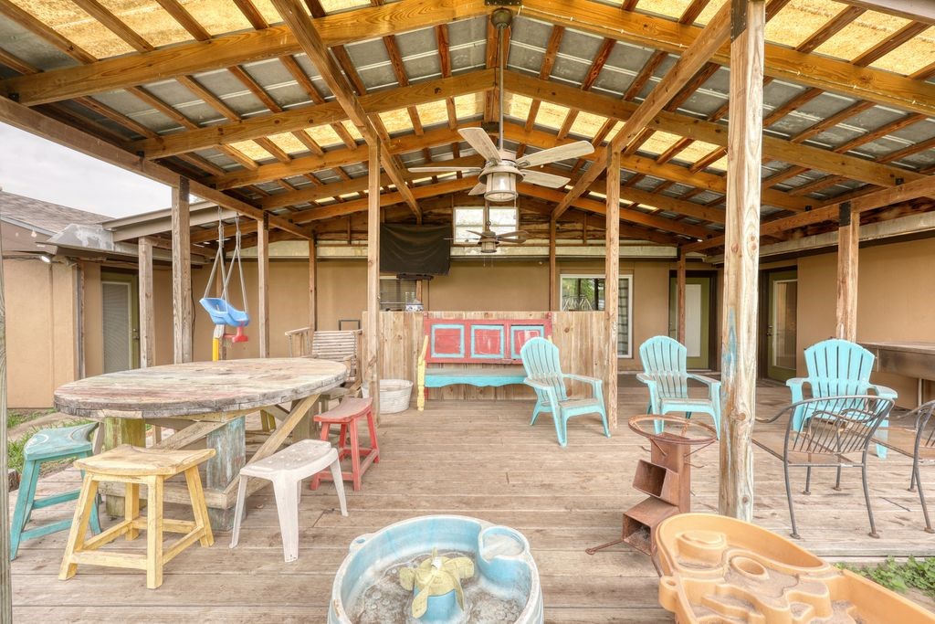 4005 Ridge Trail Robstown, TX 78380 - Photo 30 of 37 Outdoor covered patio