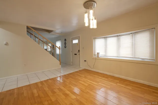 $710,000 | 59 Corncrib Lane, Levittown, NY 11756