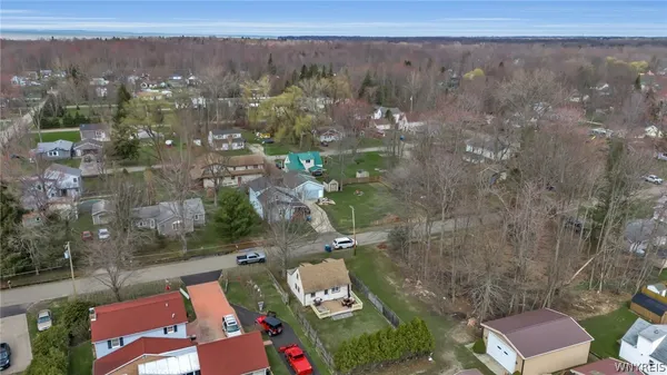 $74,900 | 359 East Sterling Avenue, Evans, NY 14006