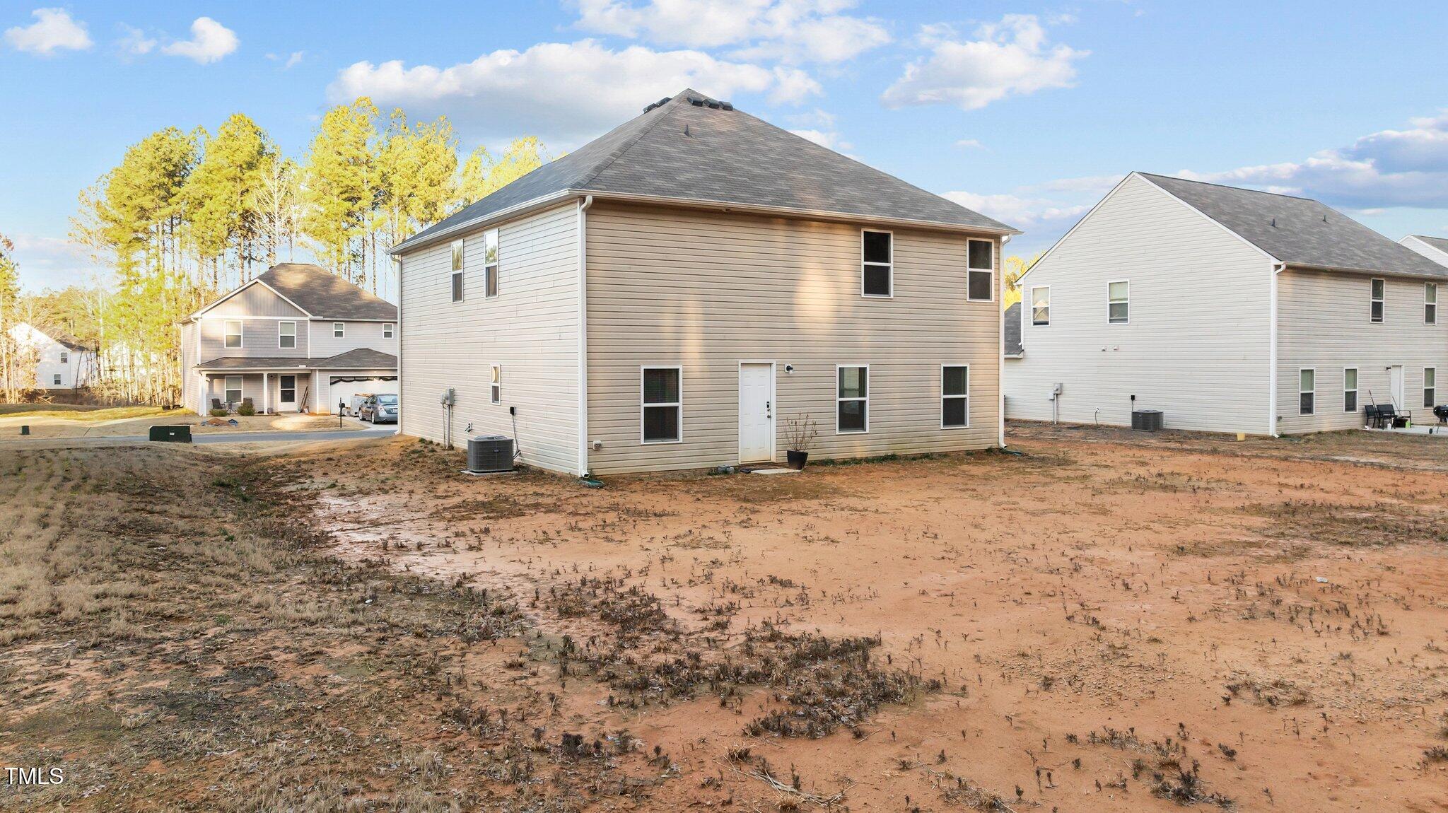 538 East Waycliff Road Henderson, NC 27537 - Photo 32 of 40 11-web-or-mls-DJI_0150