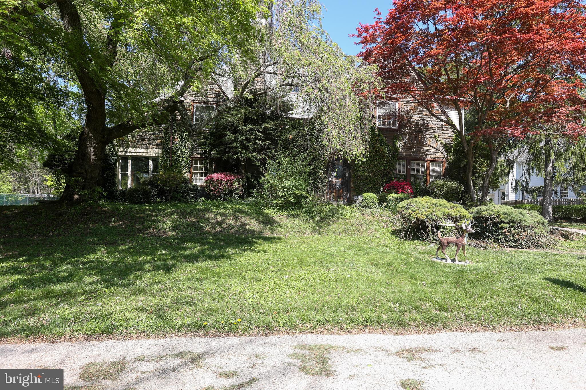 10 West Ardmore Avenue, Haverford, PA 19041 Compass