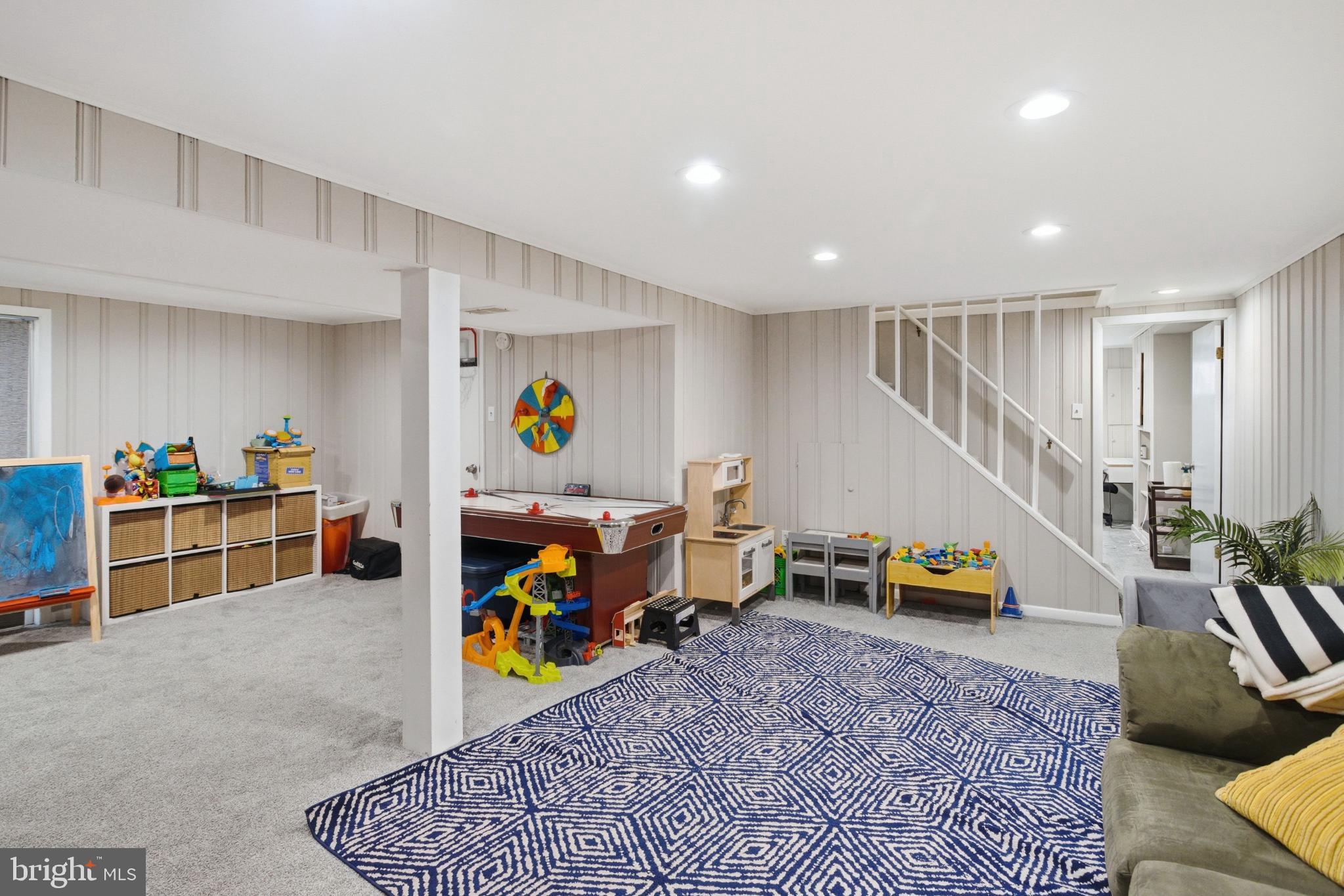 8802 Parliament Drive Springfield, VA 22151 - Photo 32 of 47